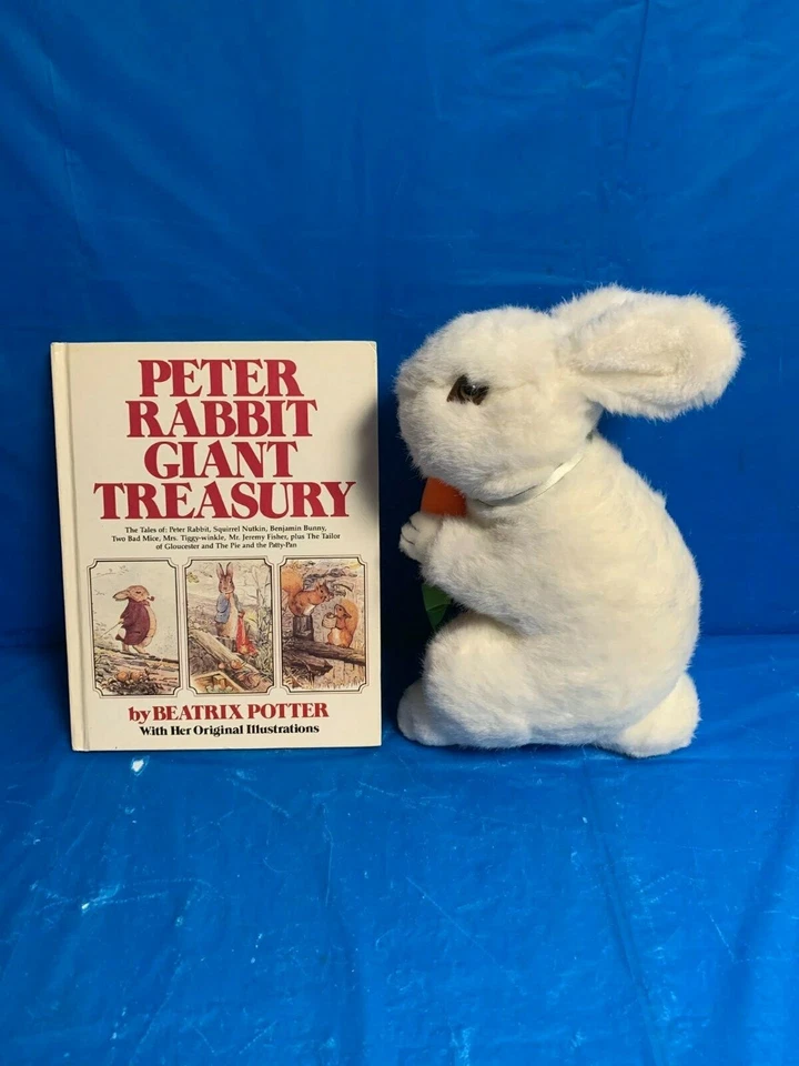 Treasury Of Peter Rabbit (1980) HB- 12" stuffed Rabbit + 2 posters (1984) Foto 3 de 4