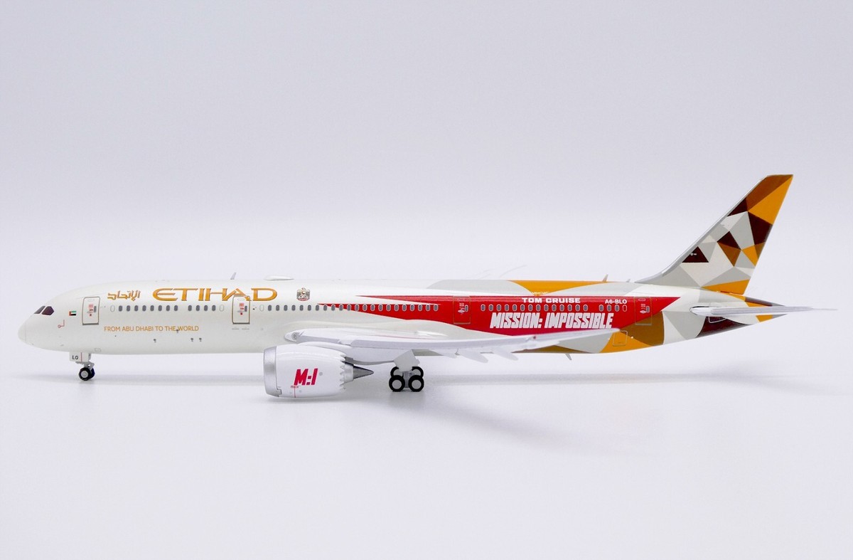 航空機・ヘリコプター Etihad Airways Boeing 787-9 1:200 Model BOEING 787-9 DREAMLINER ETIHAD AIRWAYS REG: A6-BLO - JC