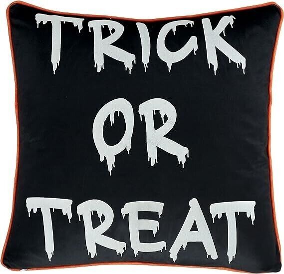 CATHERINE LANSFIELD - Halloween Trick or Treat Cushion - Glow in Dark - 45 x 45
