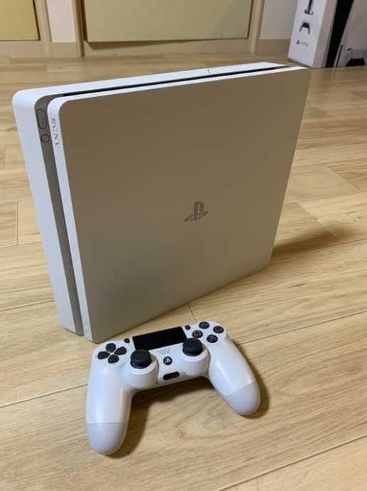 Sony Playstation 4 PS4 500B CUH-2100AB02 Slim Console Glacier White Fedex  Ship