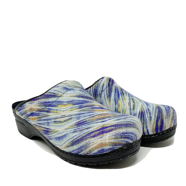 sanita vegan clogs