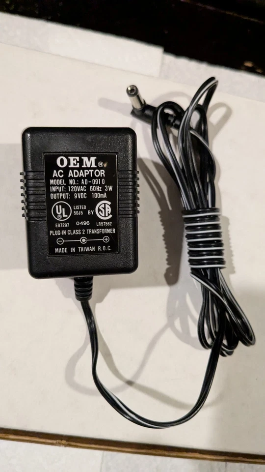 Music Quest MidiEngine 2Port/SE Pro MIDI interface w-AC adapter - Image 2 of 4