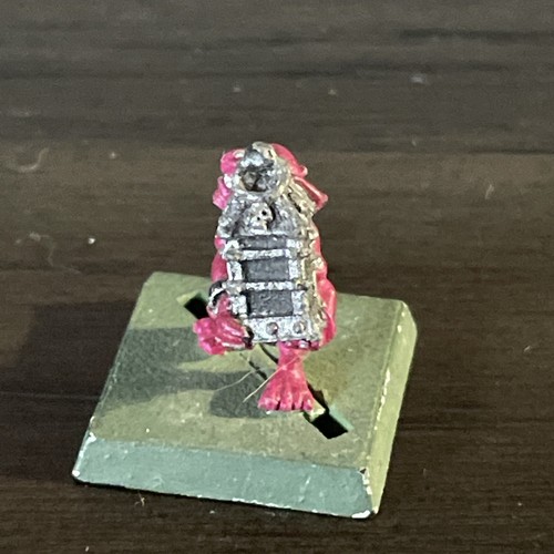 Vtg Warhammer Quest Bogoff Snotling Mascot Lair of the Orc Lord Metal OOP - Bild 3 von 5