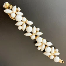 Vintage Women's Bracelet Ivory Stones Gold Hardware Costume Jewelry