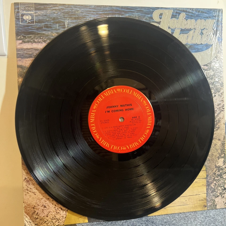 Johnny Mathis ‎– I'm Coming Home 1973 BL32435 Quadraphonic Vinyl Record - Image 4 of 4