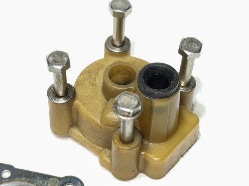 3B2650160M Upper Water Pump Housing Nissan NS8B Tohatsu 2 Stroke 8hp 9.8hp - Picture 2 of 12