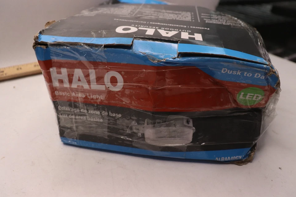 Halo Outdoor ALB Integrated LED Basic Area Light 250-Watt 4000 Lumens Grey - Image 3 of 3