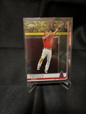 Mike Trout 2019 Topps Chrome #200 Refractor