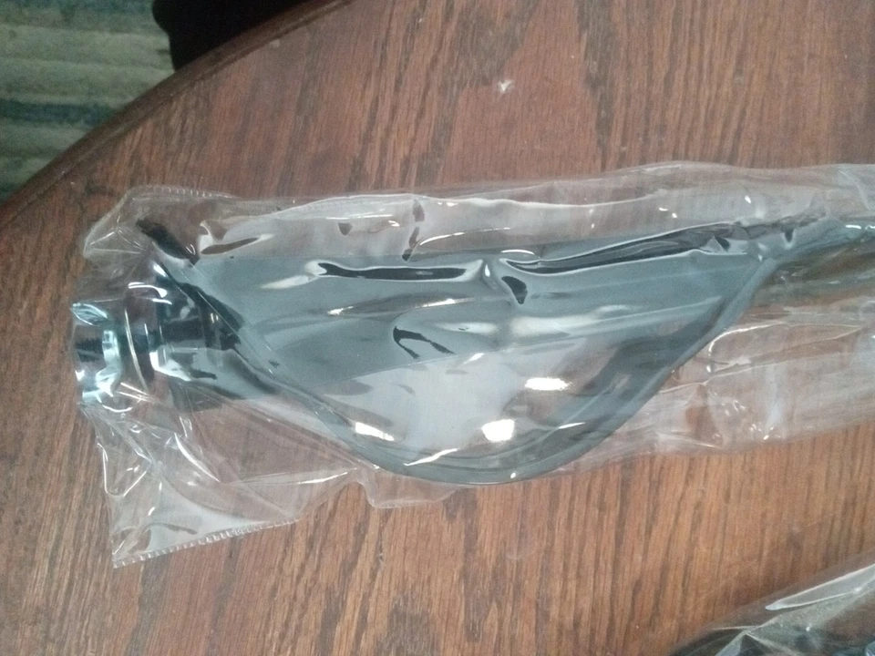 Soportes de varilla de espiga de garra de águila Foto 2 de 4