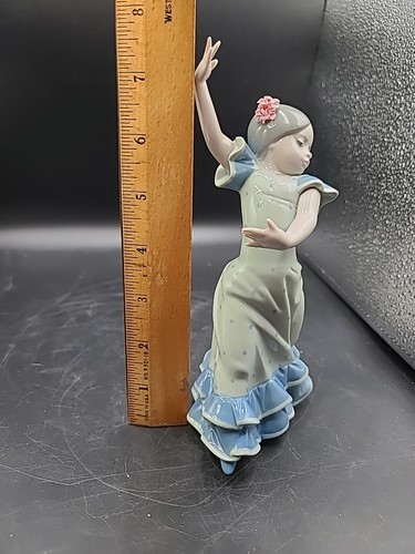 Vintage Lladro Lolita Spanish Flamenco Dancer - Picture 9 of 11