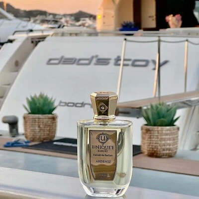 Akdeniz By Unique'e Luxury Extrait De Parfum Spray 100ml/3.4oz