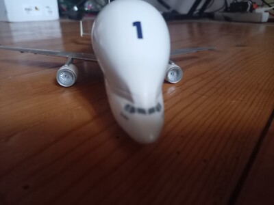 Maquette métal Airbus A330-700L Beluga XL n°3 F-GXLI - 1/200e
