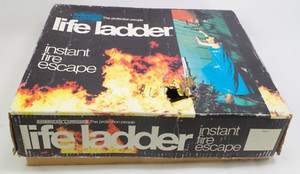 American Lafrance Escape Metal Step Hanging Steel Chain Life Ladder Damaged Box