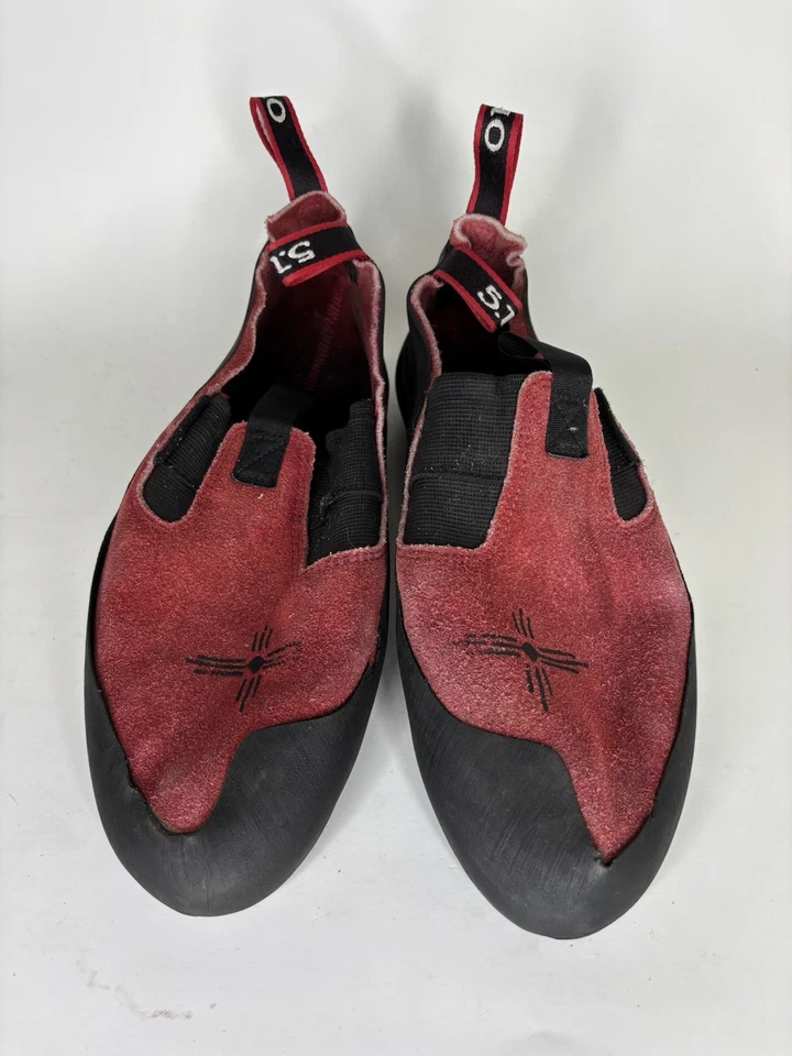 five ten anasazi Climbing Shoes Men Size 44.5 US 11 Black Red Slip Ons - Image 4 of 4