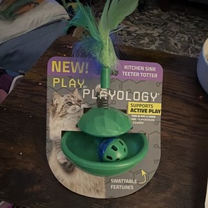 Playology Kitchen Sink Teeter Totter Interactive Cat Toy with Feather