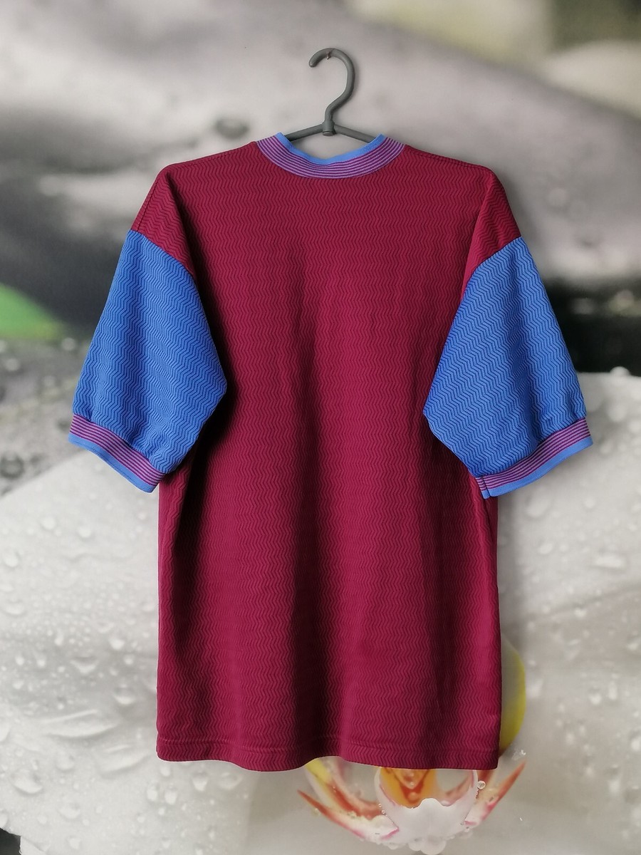 Aston Villa 1997 - 1998 home vintage football shirt jersey Reebok