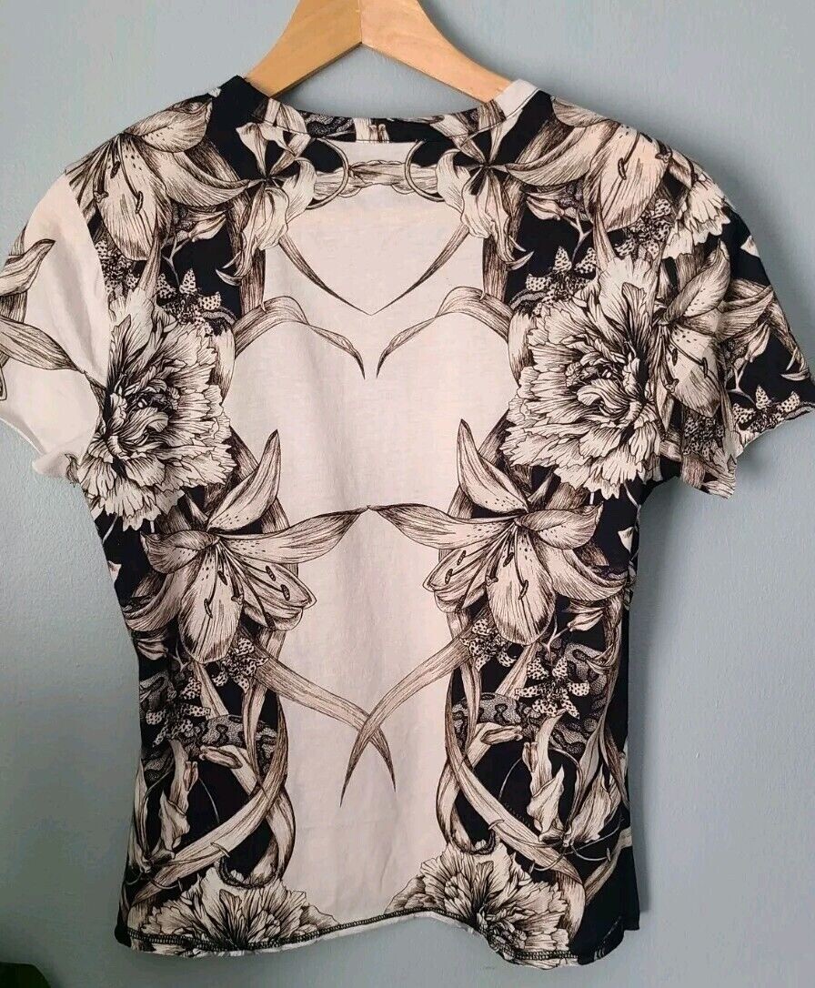 Allsaints Pattie Anna Floral Tee In Ecru White/black