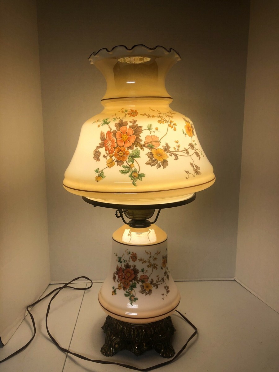 3 Way Hurricane Lamp 1971 L&L WMC 26