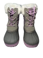 OshKosh Girls Snow Boots Size 6 Gray Pink Winter Boots New/Never Worn
