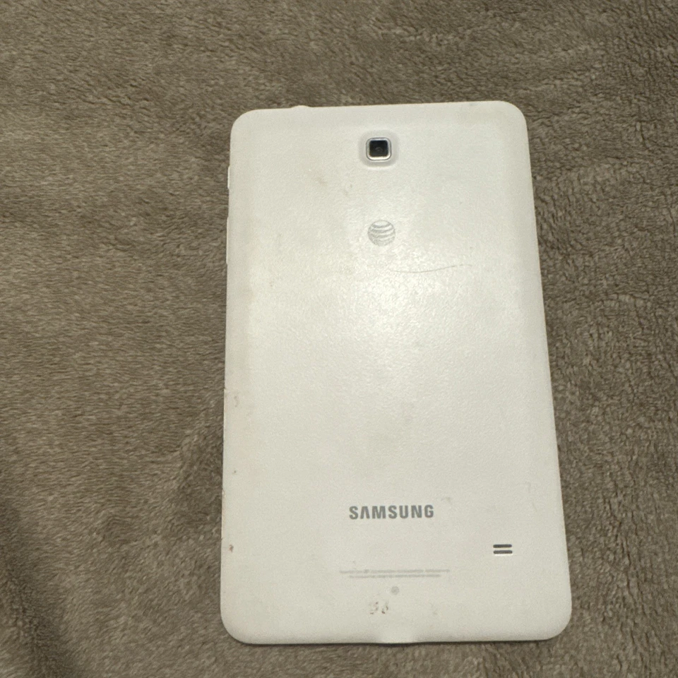 Tablet Samsung Galaxy Tab A Wi-Fi Blanca SM-T350 Para Repuestos O Reparación  Foto 2 de 4
