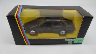 1080 Schabak Präzisionsmodell - Voll Montierbar Ford Sierra - dunkelbraun - 1:43
