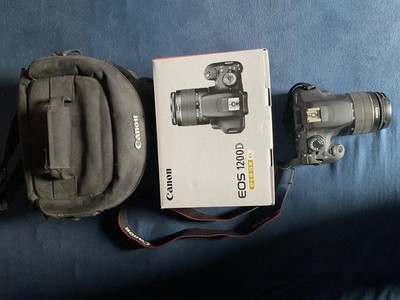 Canon EOS 1200D mit Objektiv 18 - 55 mm 18.0 MP SLR-Digitalkamera