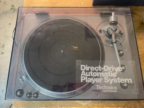 Technics SL-1300 Mk1 Record Player - Manual Use - Great Restoration Candidate