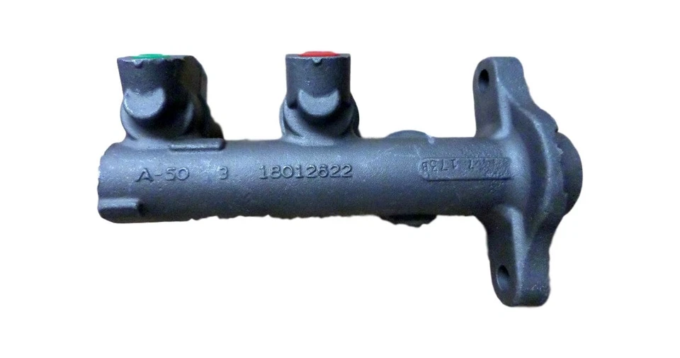 Carquest 10-2355 Reman Brake Master Cylinder 102355 Brand New - Image 2 of 3