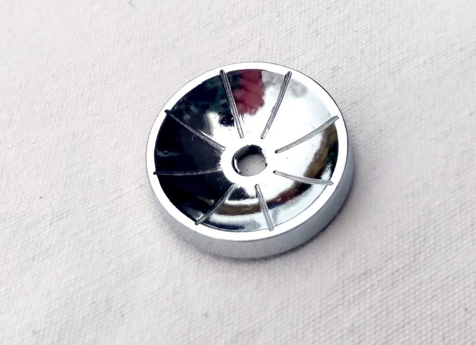 Buick LeSabre Electra Invicta 1960 NOS GM AM AM/FM radio tono interior perilla 60 Foto 2 de 3