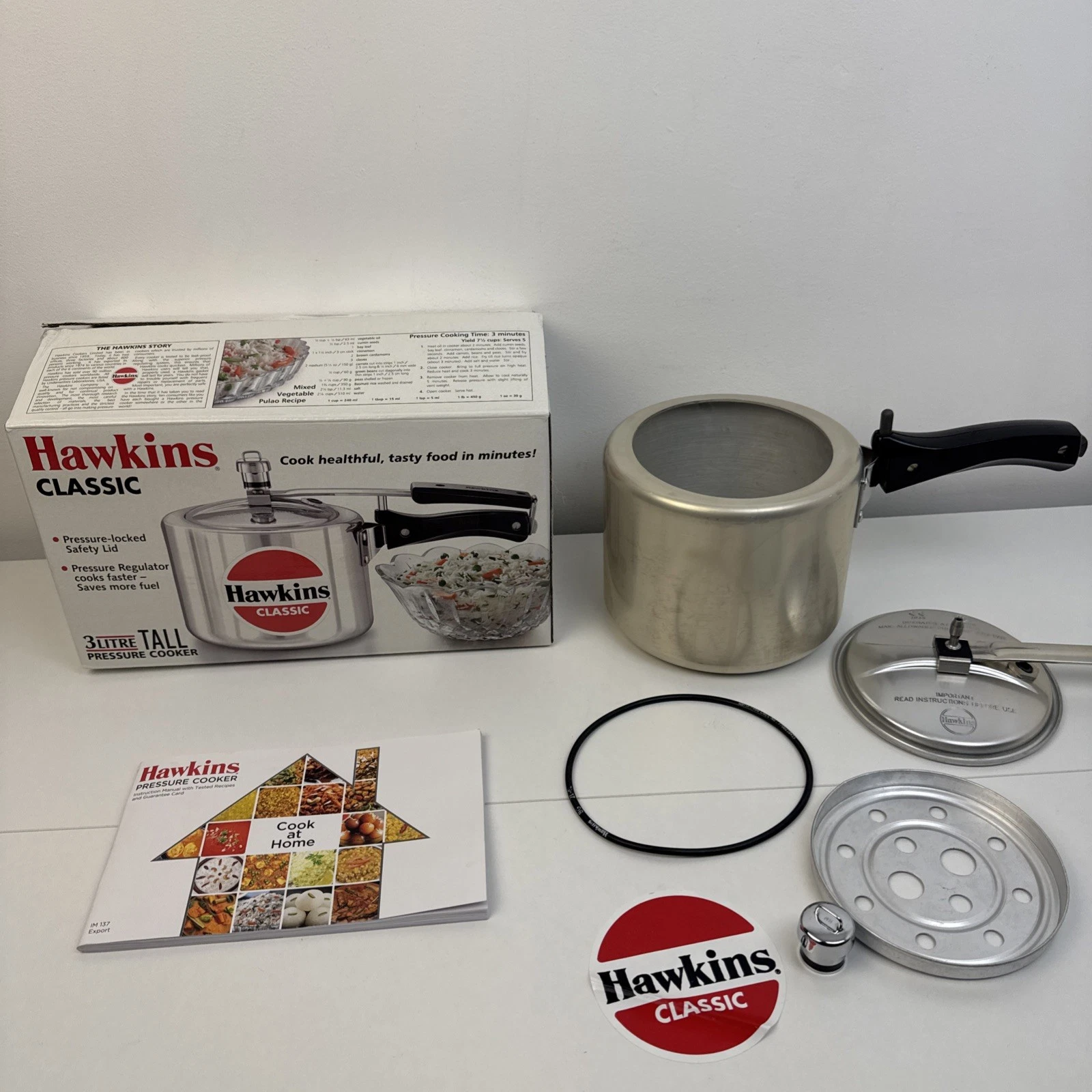 Hawkins Classic 3L Aluminum Pressure Cooker - Effortless Cooking Compact boxed!