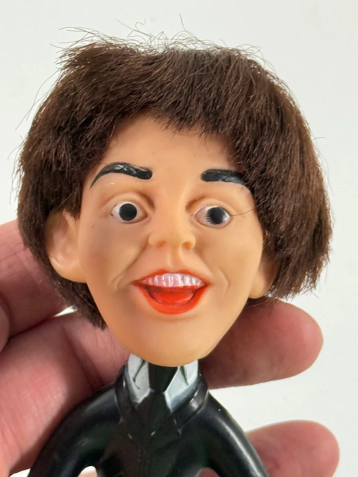 De colección 1964 Remco Paulo McCartney The Beatles Juguete Vinilo Muñeca Figura Guitarra Goma Foto 4 de 4
