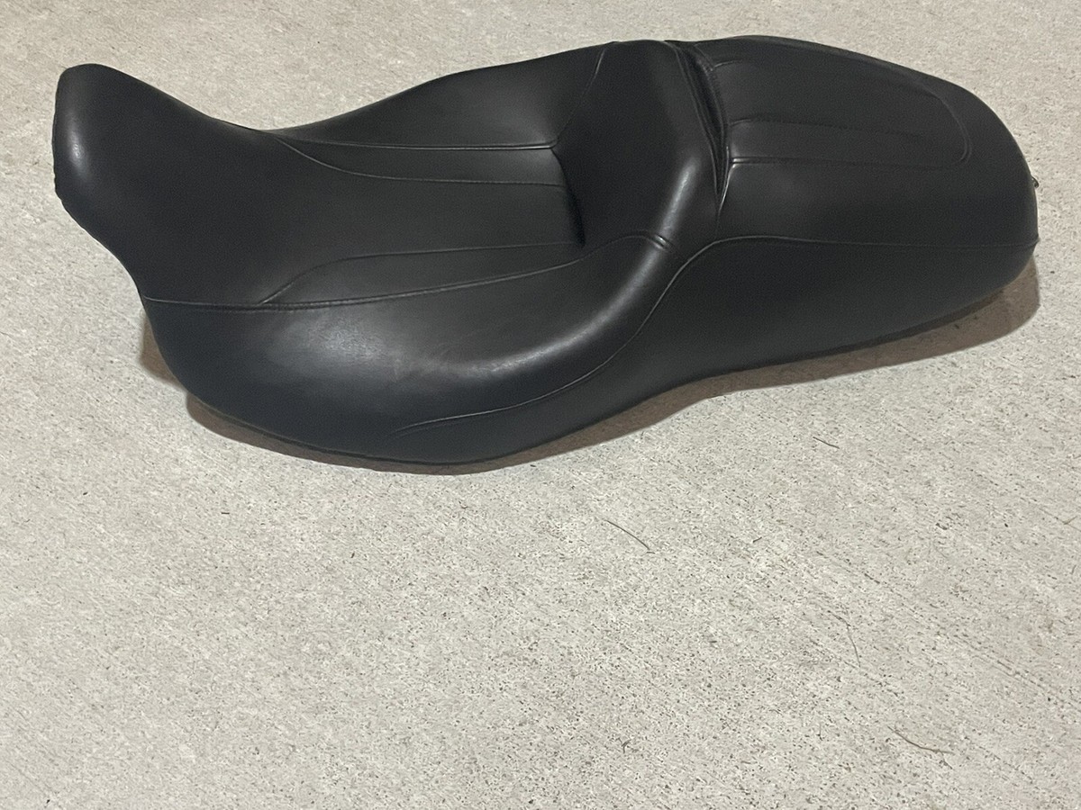 値下げFLHR 1580 純正 LOW シート 24688 ハーレーダビットソン 2016 OEM HARLEY-DAVIDSON STREET GLIDE SEAT 24688 WITH SEAT