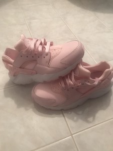 my huaraches are too small