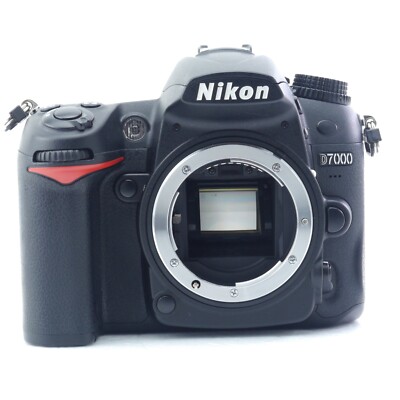 Shutter Count/13,111] Nikon D7000 Body 16.2MP Digital SLR Camera