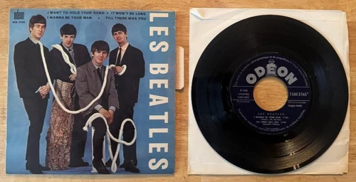 45 7" FRENCH THE BEATLES EP ODEON SOE 3745 I WANT TO HOLD YOUR HAND BLUE LABEL