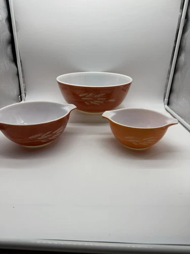 Vintage PYREX Autumn Harvest Wheat Cinderella Mixing Bowls 441, 443, 404 VG Cond