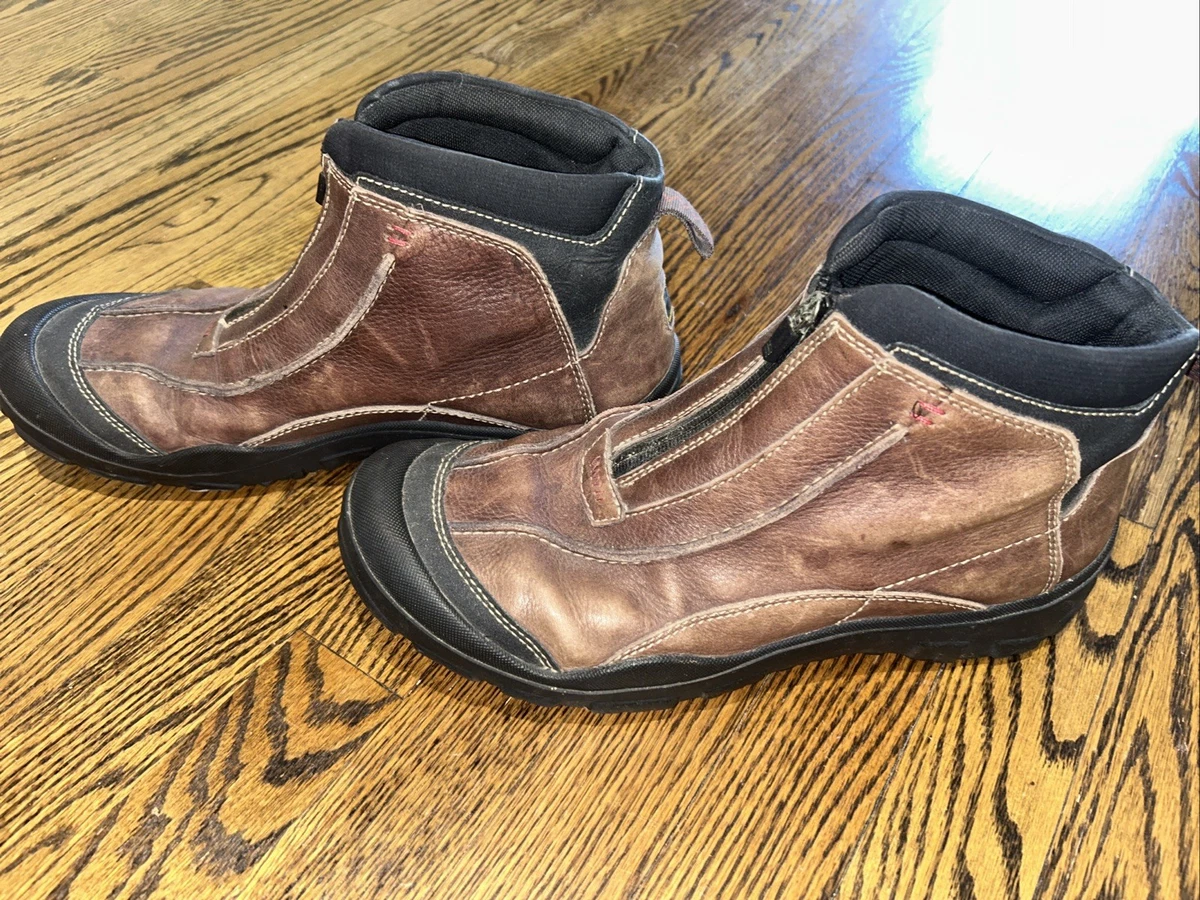 Clarks waterproof duck boots/ muckers in Black sz 9mens Clarks Muckers Waterproof Leather Ankle Boots | Mercari main image 4
