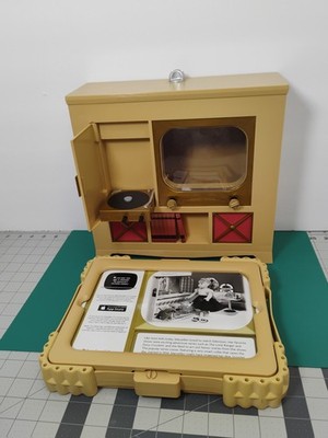 American Girl Doll Maryellen's Television Console Record Player Missing Antenna