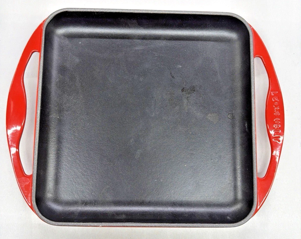 LE CREUSET SQUARE CAST IRON GRIDDLE SKILLET PAN RED 9.5" 24 CM #24