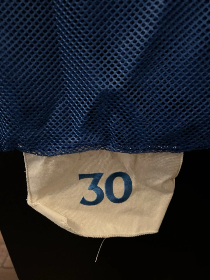 Bolsa de lavandería personalizada usada Stephen Curry Golden State Warriors leyenda de la NBA Foto 2 de 4