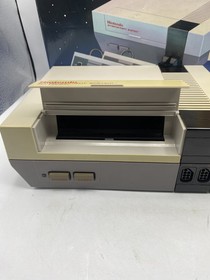 Nintendo NES Control Deck Console Boxed With All Accessories * FAST SHIPPING *
