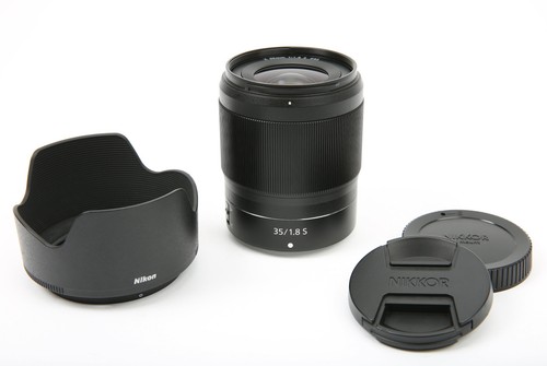 Nikon NIKKOR Z 35mm f/1.8 S Z-Mount Lens / FX Format - (Black)