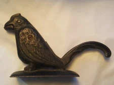 Antique Cast Iron Bird Nutcracker Nice Working Nut Cracker  JM 102 Parrot (AC1)