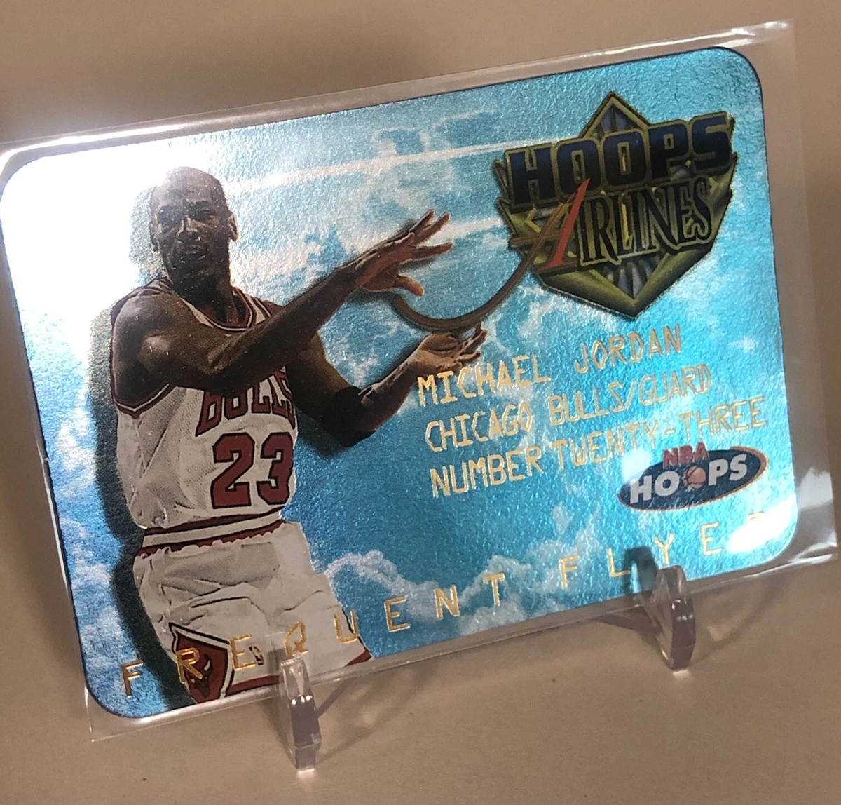 1997-98 NBA HOOPS MICHAEL JORDAN AIRLINES FREQUENT FLYER INSERT CARD #4