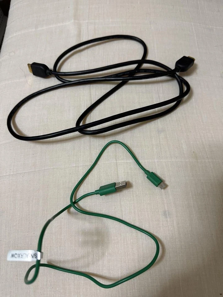 Sony PS4 METAL GEAR SOLID V PHANTOM PAIN EDITION Console Tested Work - Image 4 of 4