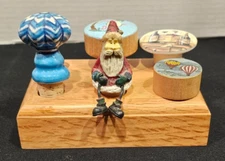 Handmade Wooden Bottle Stopper Holder Displays 6 Holes with 5 Stoppers