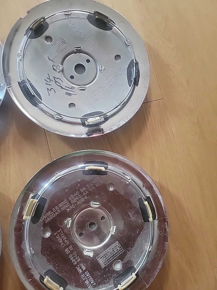 4x Tapacubos/Cubiertas de rueda JAGUAR XJ8 98-03 Foto 4 de 4