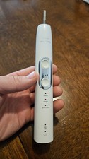 Philips Sonicare Electric Toothbrush Model HX685T - PARTS ONLY