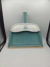 JV Reed Vintage Rustic Metal Dust Pan
