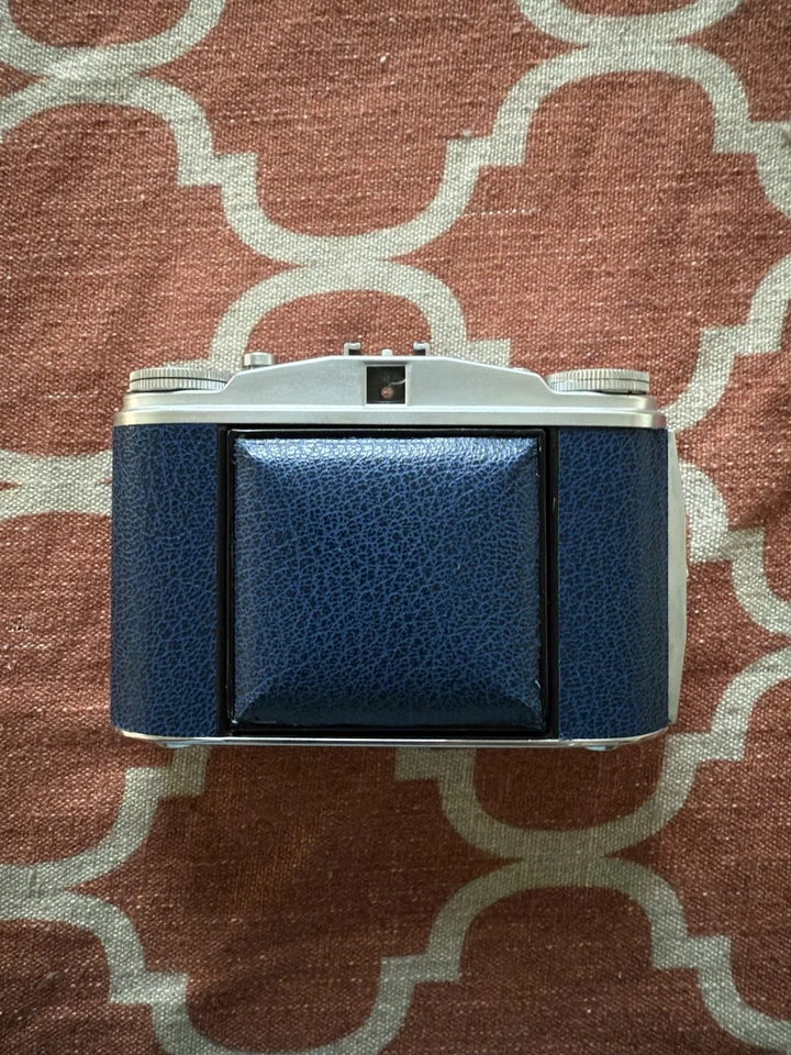 Agfa Isolette II Solinar 75 mm F3.5 - CLA’d/nueva polipiel/fuelle nuevo - ¡PAQUETE! Foto 2 de 4